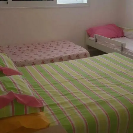 Apartamento Varvara Gardens Apt