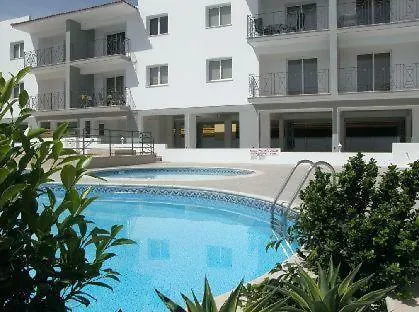 Varvara Gardens Apt Paralimni